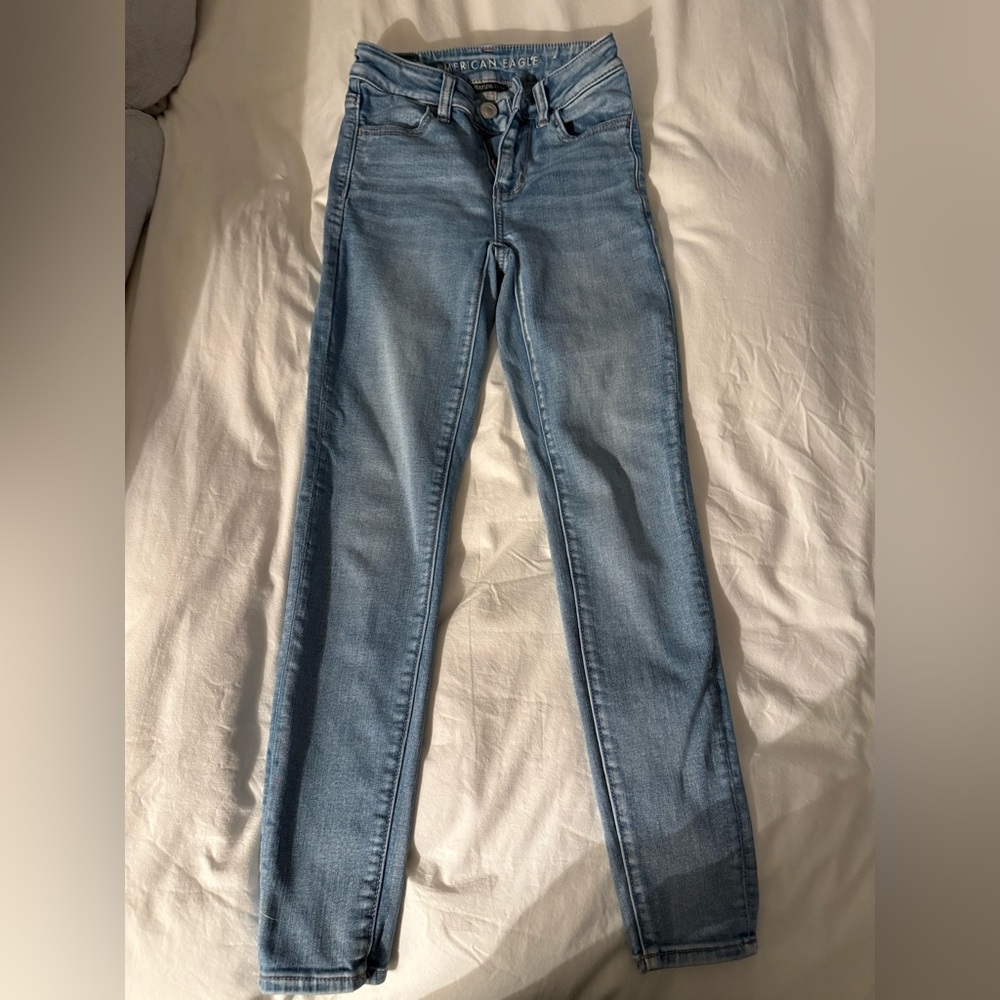 American Eagle Outfitters Light Blue Skinny Jeans